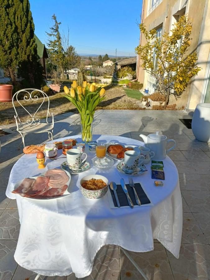 Bed and Breakfast La Magnanerie En Provence Bollène Exterior foto